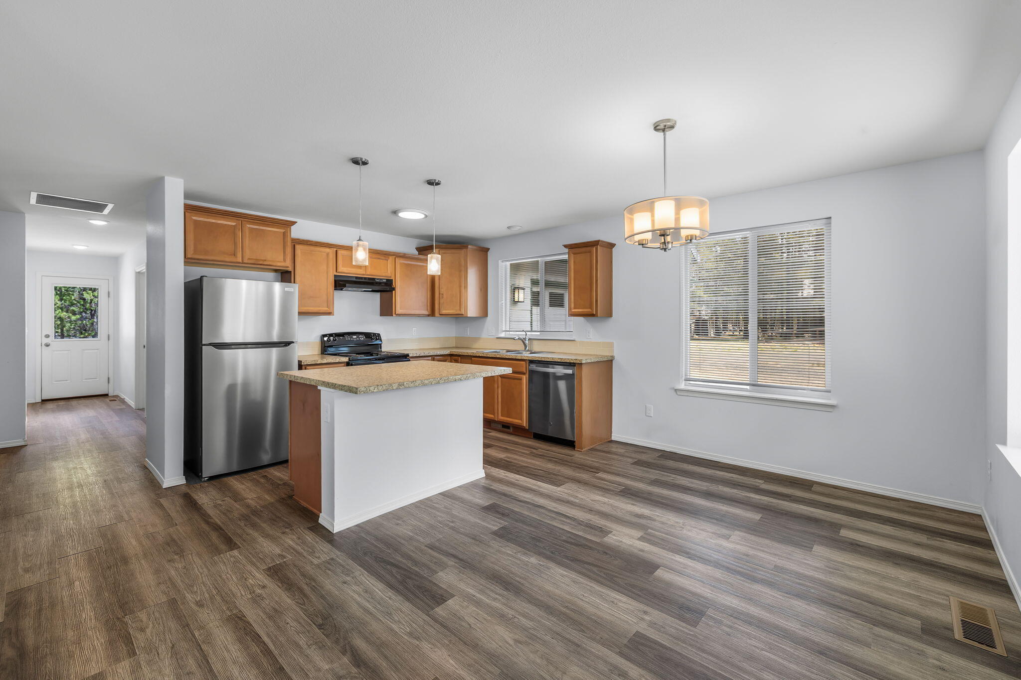 Sun Forest Estates - Residential