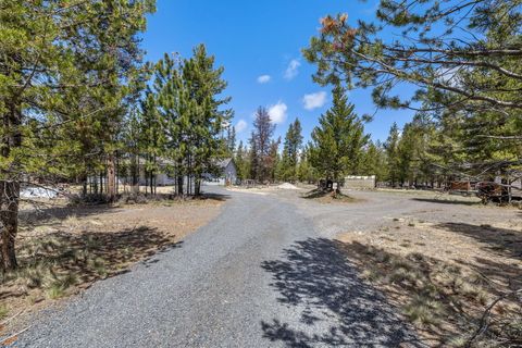 Tiny photo for 11415 Burlwood Drive, La Pine, OR 97739 (MLS # 220211370)