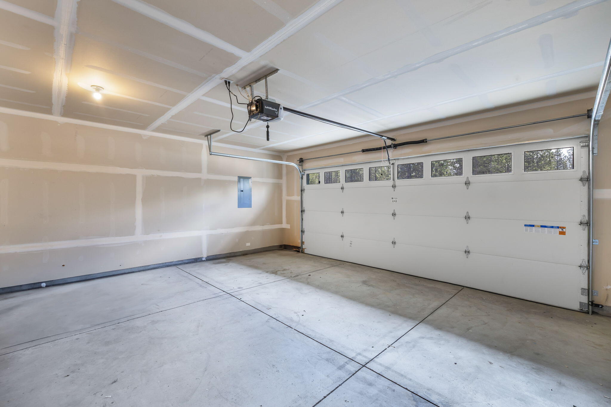 Sun Forest Estates - Residential