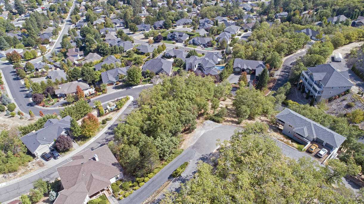 Laurelridge Subdivision - Land