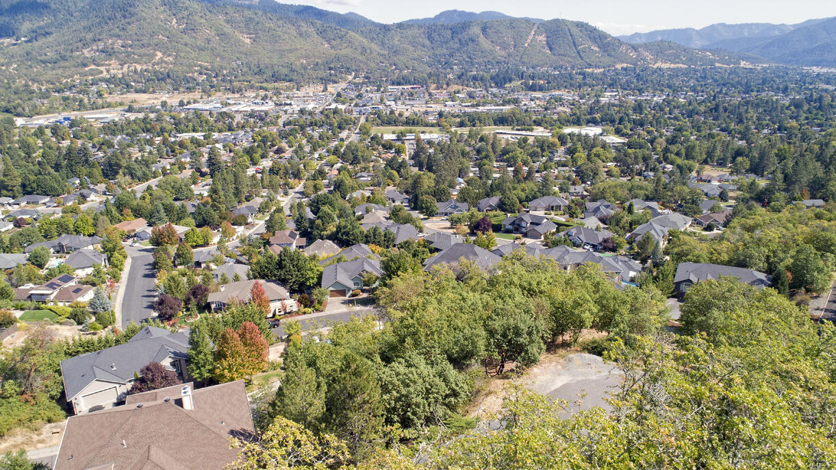 Laurelridge Subdivision - Land