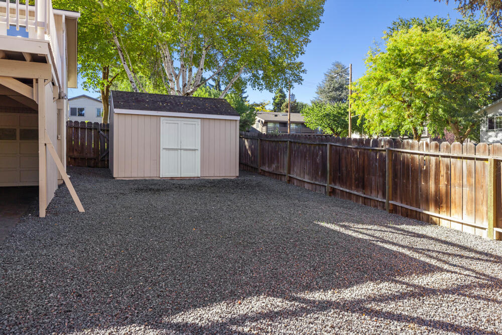 Klamath Falls -Buena Vista Addition - Residential