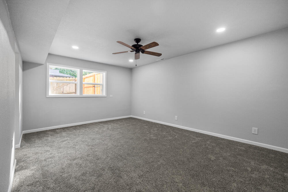 Klamath Falls -Buena Vista Addition - Residential