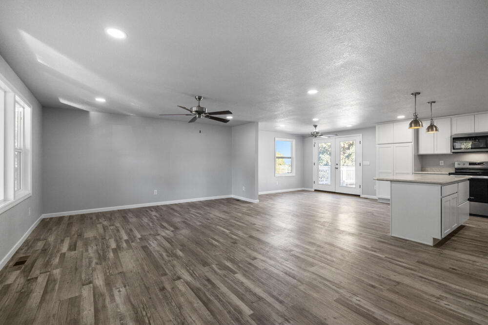 Klamath Falls -Buena Vista Addition - Residential