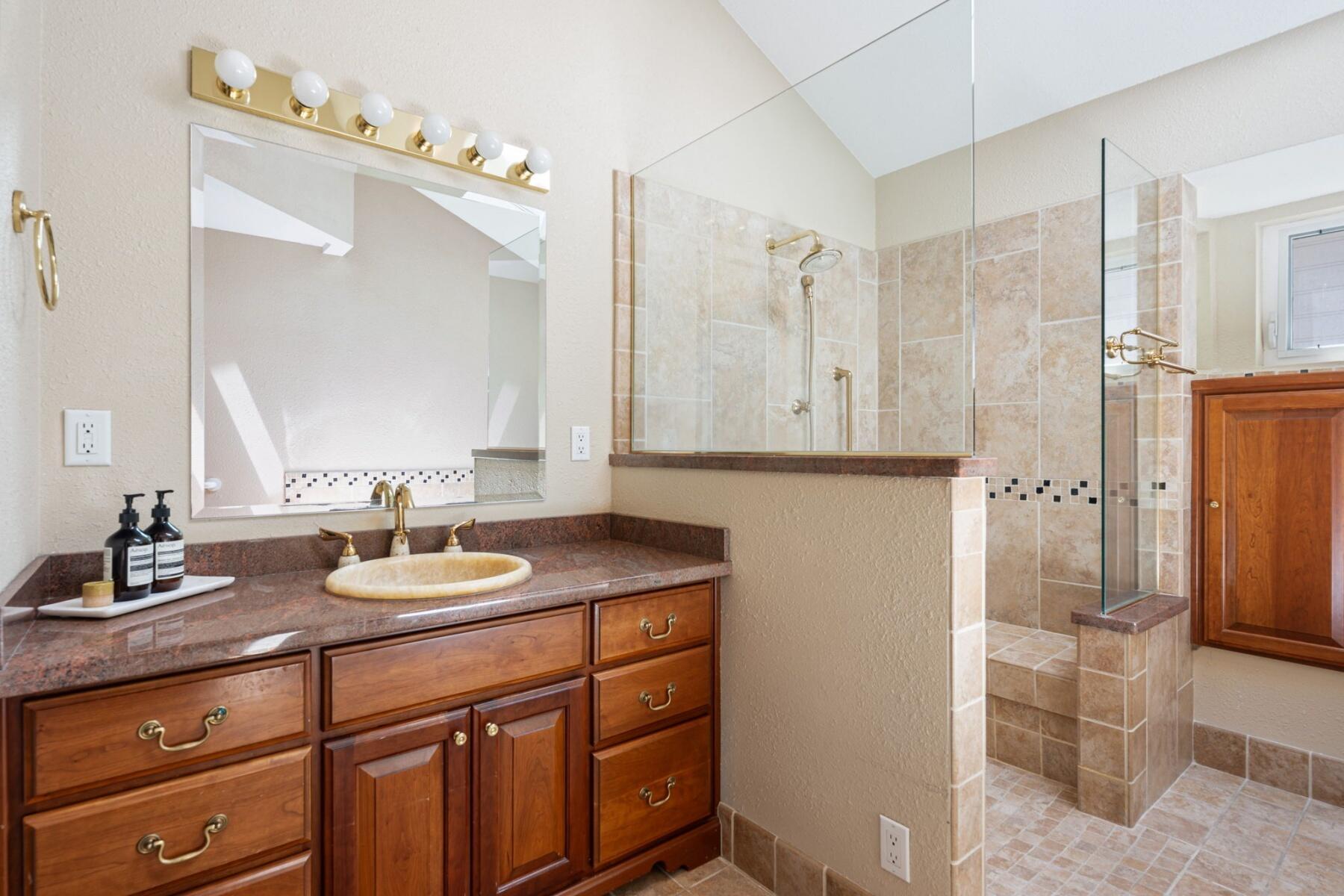 Highland Estate - Residential