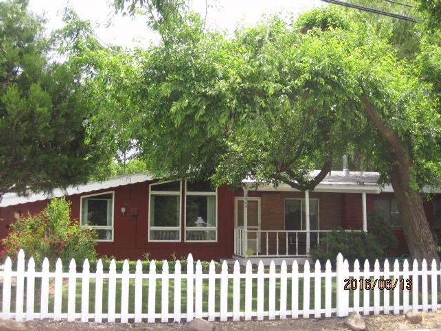 This house would make a great first home. Located on a large lot in the Klamath Falls suburbs. Featuring 3 bedrooms, 1.5 baths and great square footage to work with. Some recent updating such as fresh interior and exterior paint, vinyl flooring, original hardwoods throughout. Family and living room, with a gas fireplace in the living room. Nicely landscaped back yard providing plenty of privacy and shade from mature trees. Covered deck off the family room, great for BBQs or entertaining guests. Not to mention just a short walk from the OC&E bike path if you enjoy getting out for some fresh air and exercise. This house has so much potential to make it your own, so don't miss it!