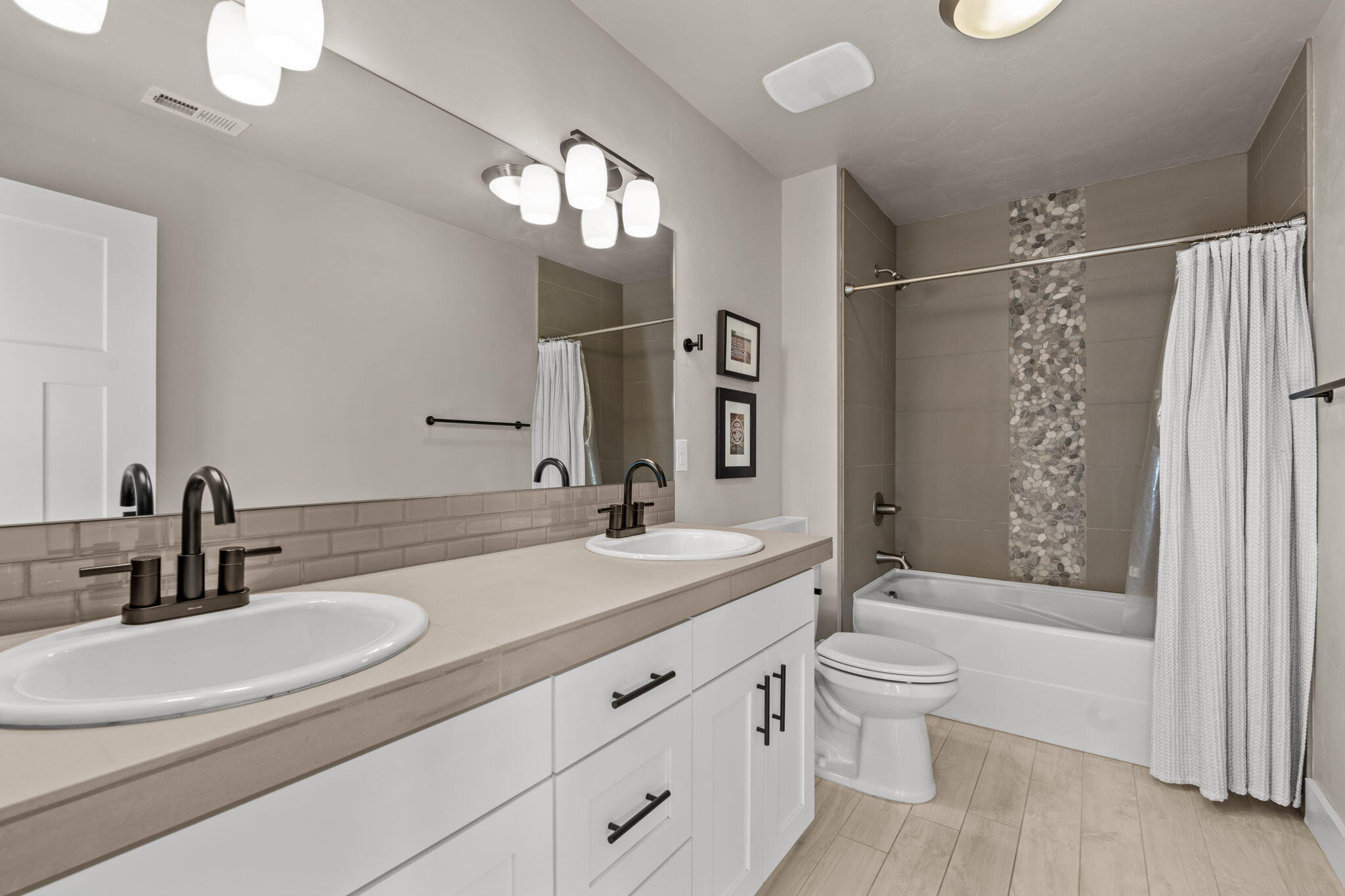 NorthWest Crossing - Residential