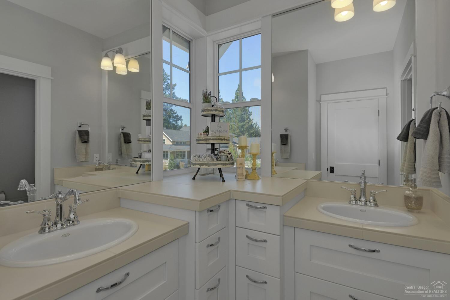 NorthWest Crossing - Residential