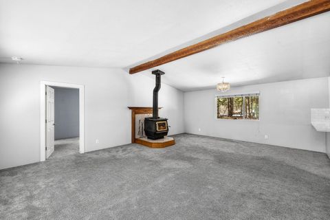 Tiny photo for 50874 Doe Loop, La Pine, OR 97739 (MLS # 220211837)