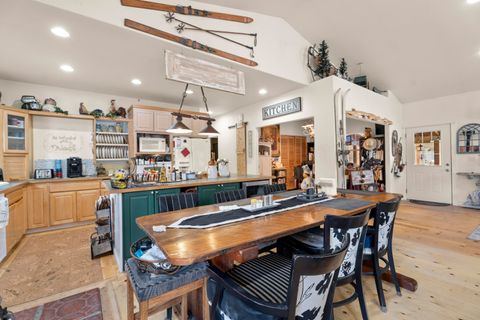 Tiny photo for 152113 Silver Spur Road, La Pine, OR 97739 (MLS # 220210582)