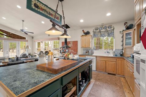 Tiny photo for 152113 Silver Spur Road, La Pine, OR 97739 (MLS # 220210582)