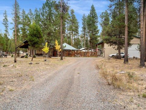 Tiny photo for 152113 Silver Spur Road, La Pine, OR 97739 (MLS # 220210582)