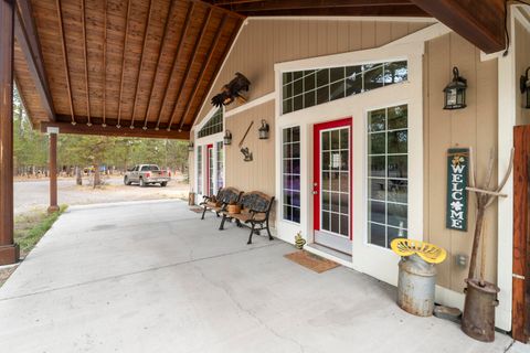 Photo of 152113 Silver Spur Road, La Pine, OR 97739 (MLS # 220210582)