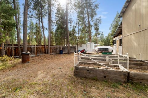 Tiny photo for 152113 Silver Spur Road, La Pine, OR 97739 (MLS # 220210582)
