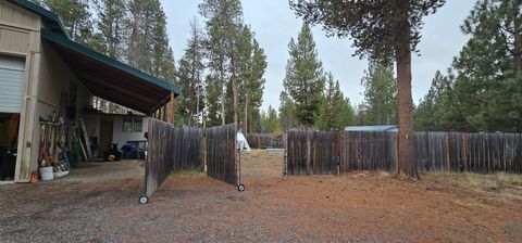 Tiny photo for 152113 Silver Spur Road, La Pine, OR 97739 (MLS # 220210582)