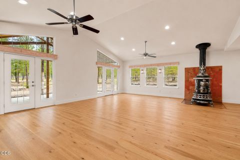 Tiny photo for 152113 Silver Spur Road, La Pine, OR 97739 (MLS # 220210582)