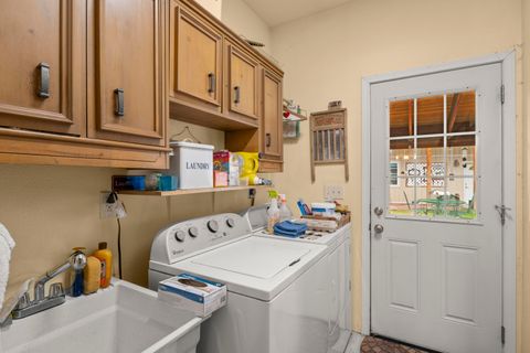 Tiny photo for 152113 Silver Spur Road, La Pine, OR 97739 (MLS # 220210582)