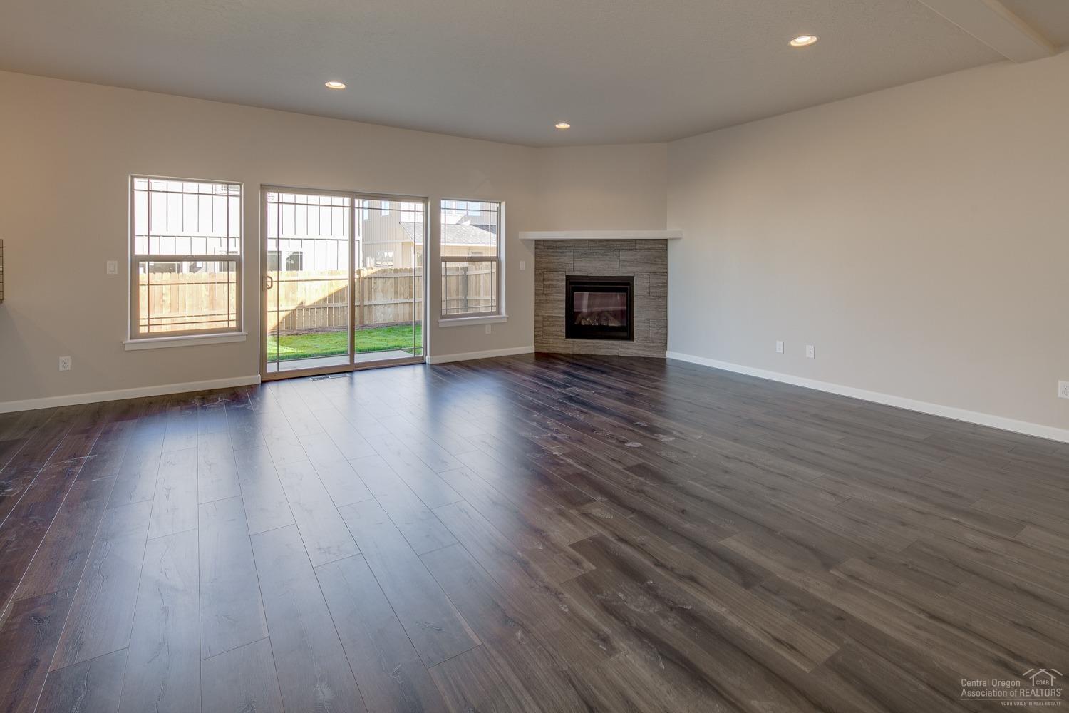 Fieldstone Crossing - Residential