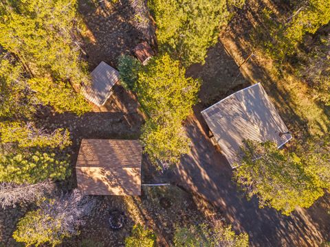 Tiny photo for 17280 Azusa Road, Bend, OR 97707 (MLS # 220213303)