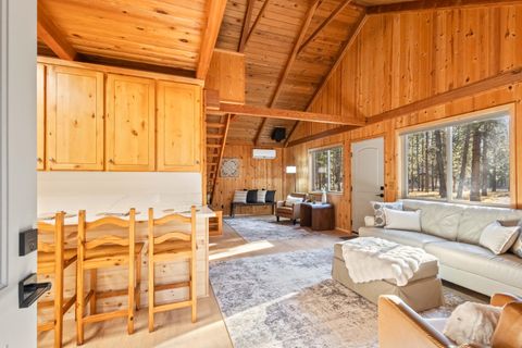 Tiny photo for 17280 Azusa Road, Bend, OR 97707 (MLS # 220213303)