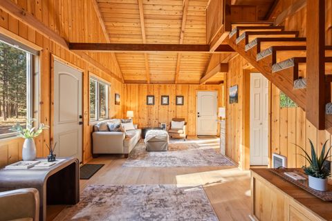 Tiny photo for 17280 Azusa Road, Bend, OR 97707 (MLS # 220213303)