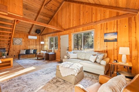 Tiny photo for 17280 Azusa Road, Bend, OR 97707 (MLS # 220213303)