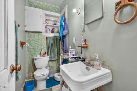 Tiny photo for 515 Powell Creek Road, Williams, OR 97544 (MLS # 220226837)