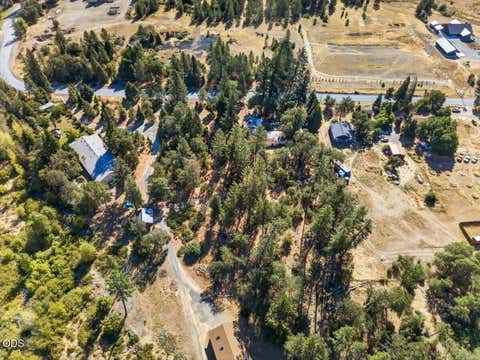 Tiny photo for 515 Powell Creek Road, Williams, OR 97544 (MLS # 220226837)