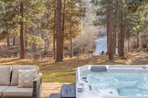 Tiny photo for 16430 Highway 126, Sisters, OR 97759 (MLS # 220213375)