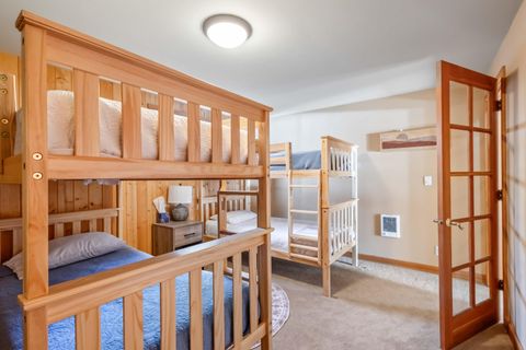 Tiny photo for 16430 Highway 126, Sisters, OR 97759 (MLS # 220213375)