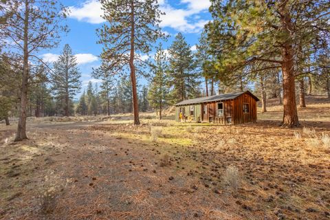 Tiny photo for 16430 Highway 126, Sisters, OR 97759 (MLS # 220213375)