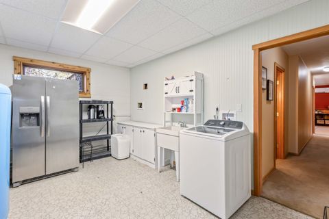 Tiny photo for 16430 Highway 126, Sisters, OR 97759 (MLS # 220213375)