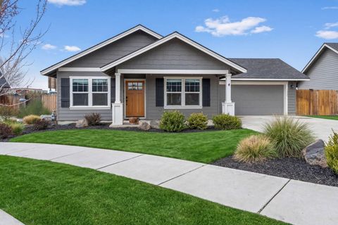 1685 NE 3rd Court Redmond OR 97756