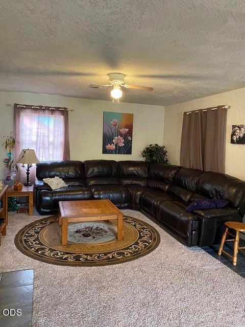 Tiny photo for 415 Berglund Street, Rogue River, OR 97537 (MLS # 220225949)