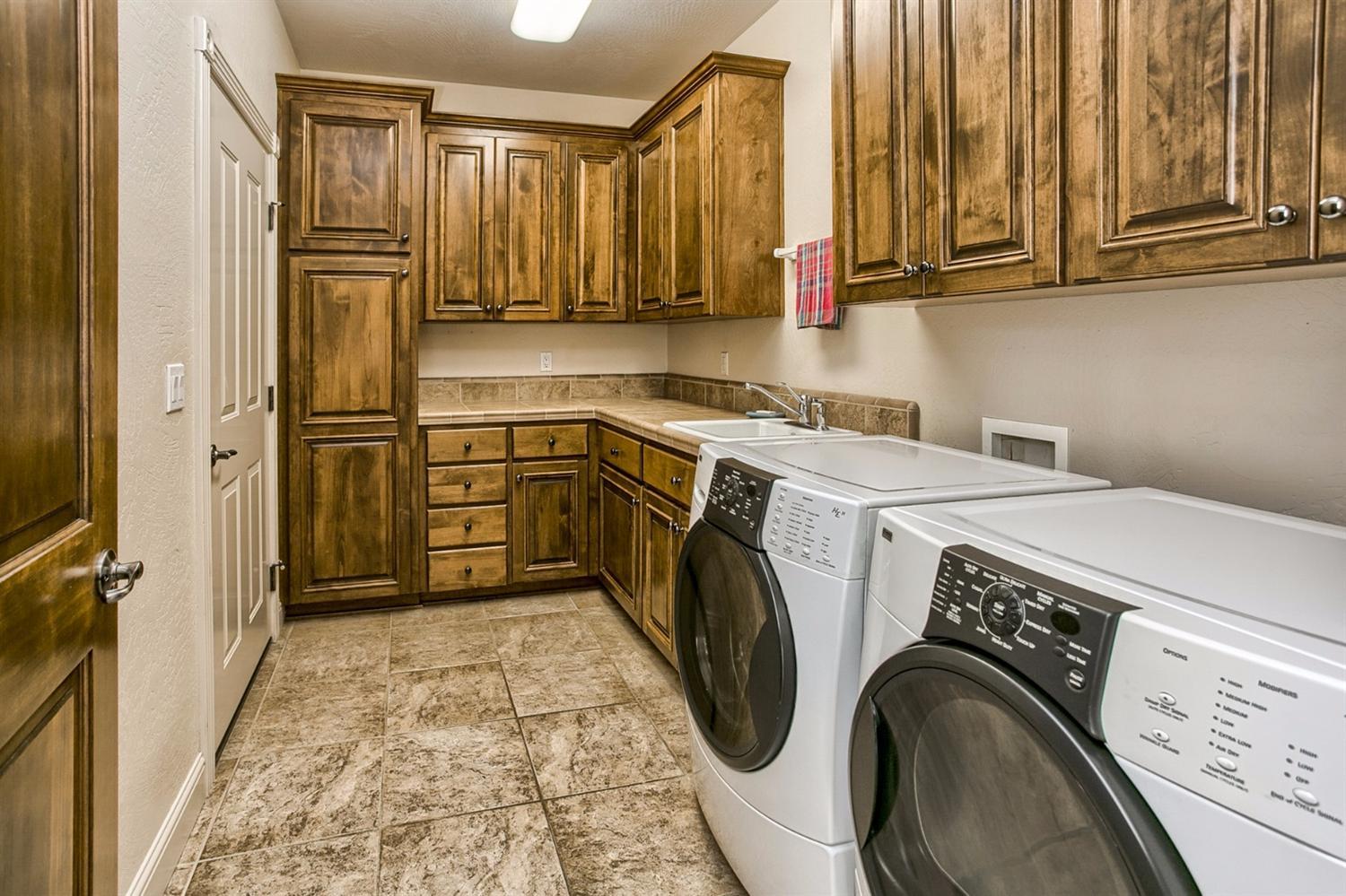 Island Pointe Subdivision - Residential