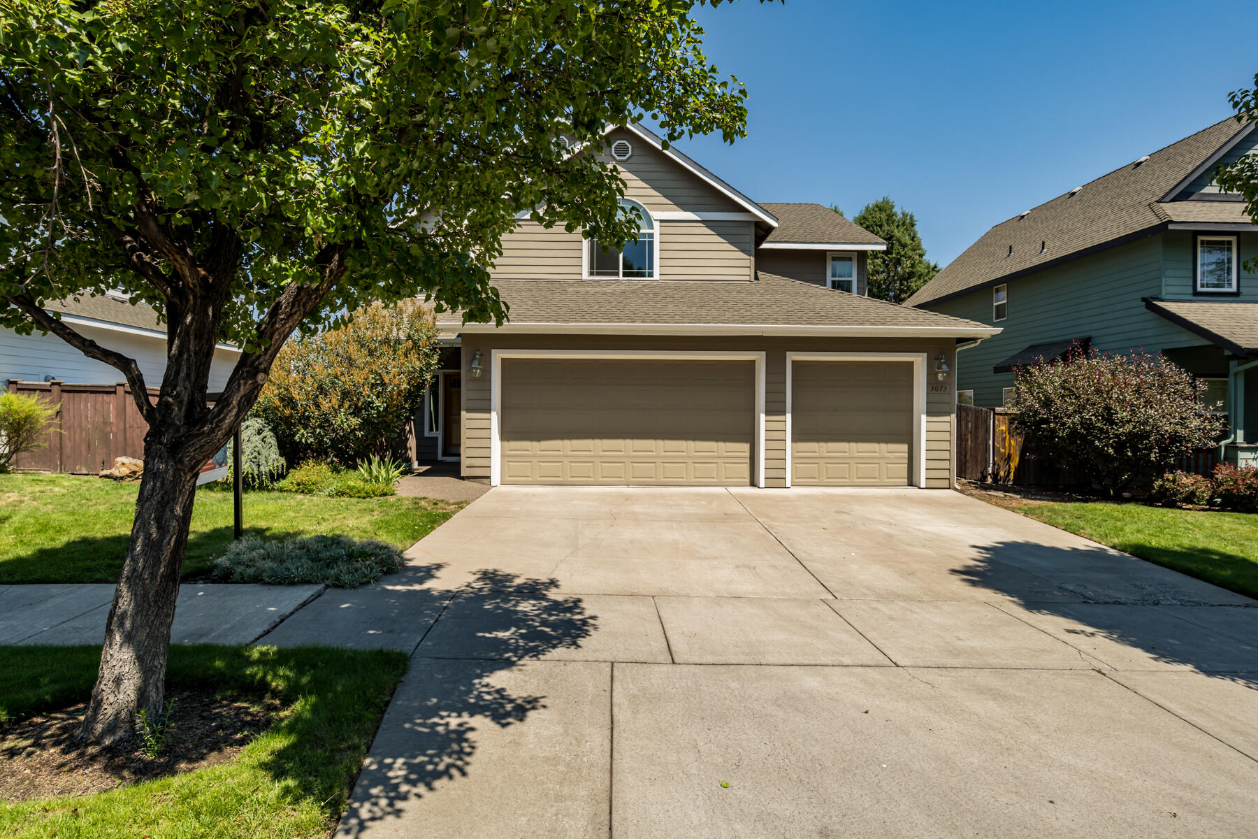 Quiet Canyon - Residential