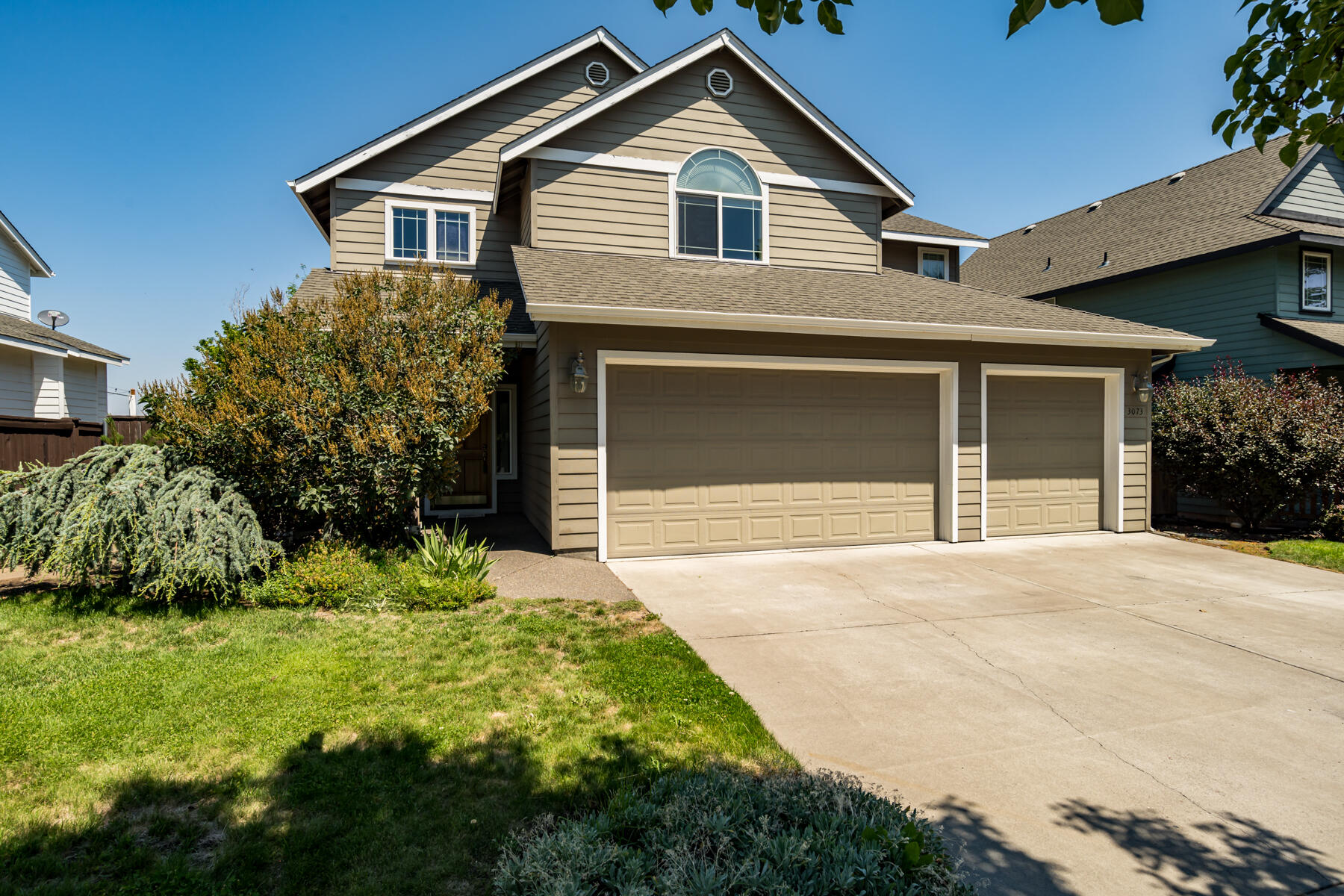 Quiet Canyon - Residential