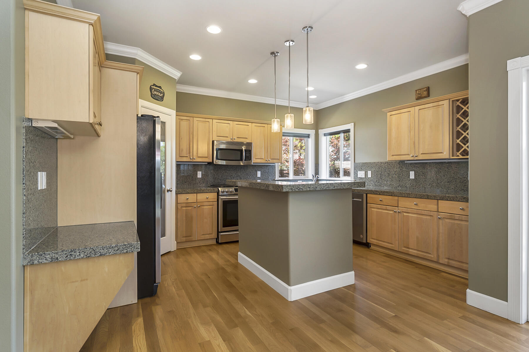 Quiet Canyon - Residential