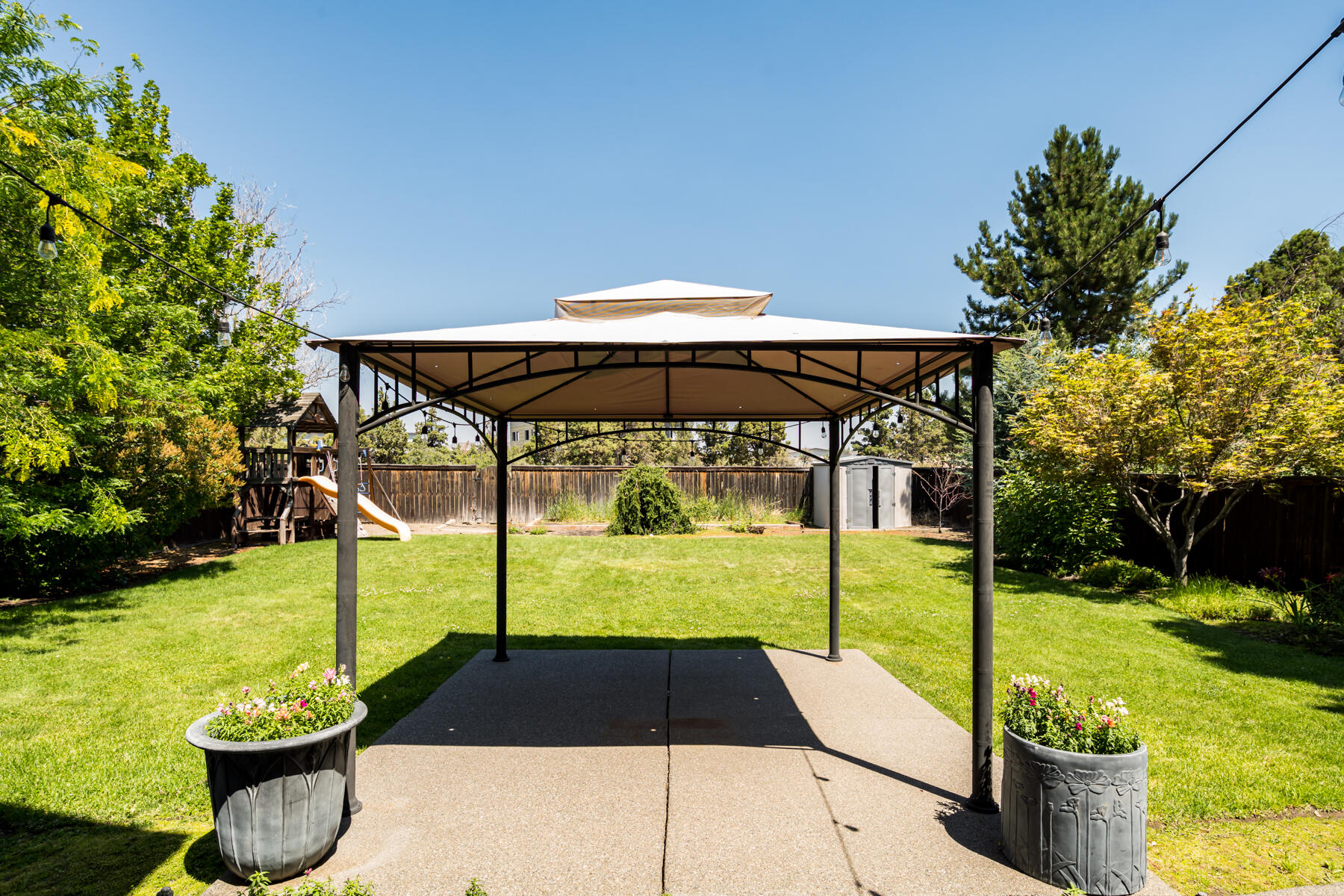 Quiet Canyon - Residential