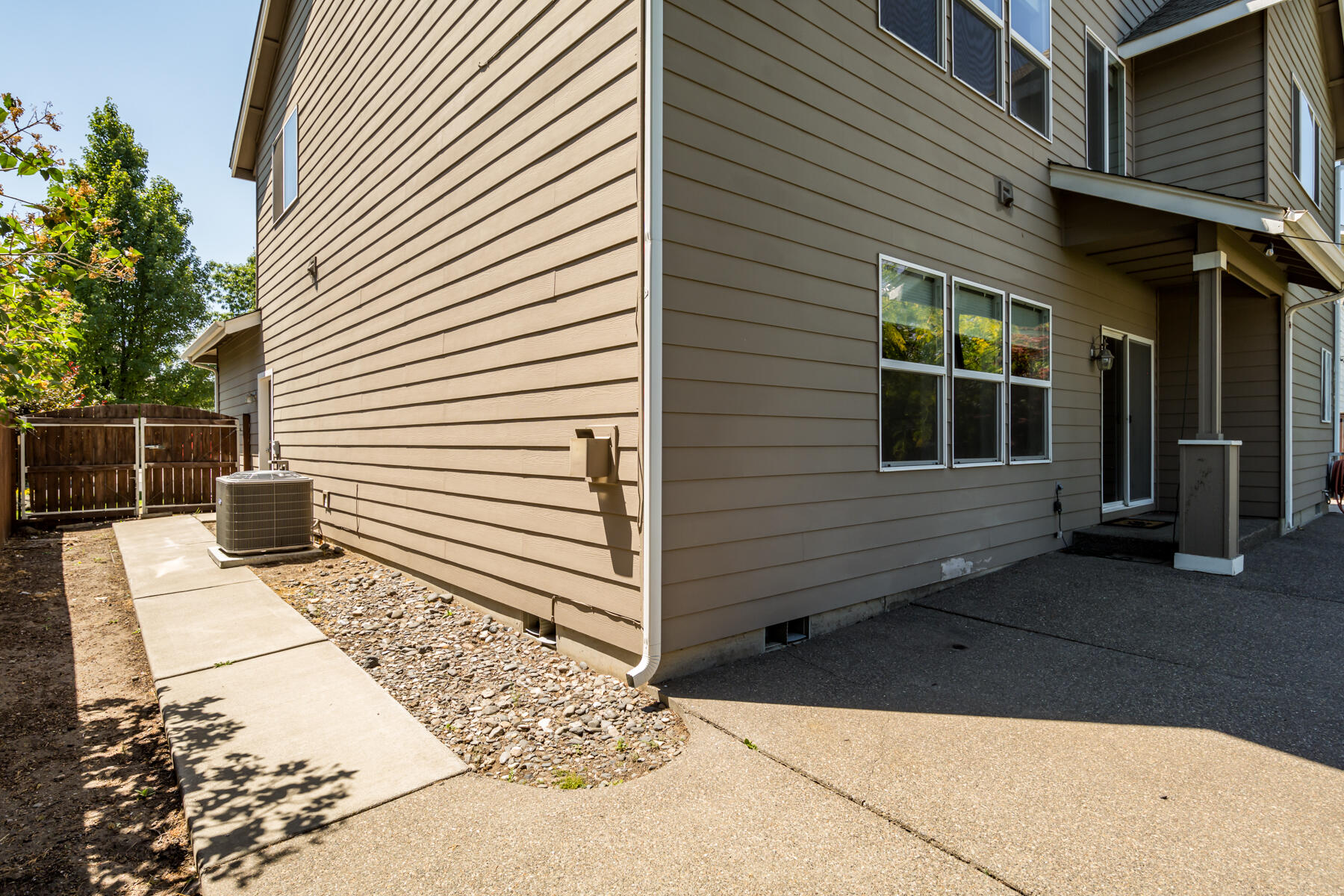 Quiet Canyon - Residential