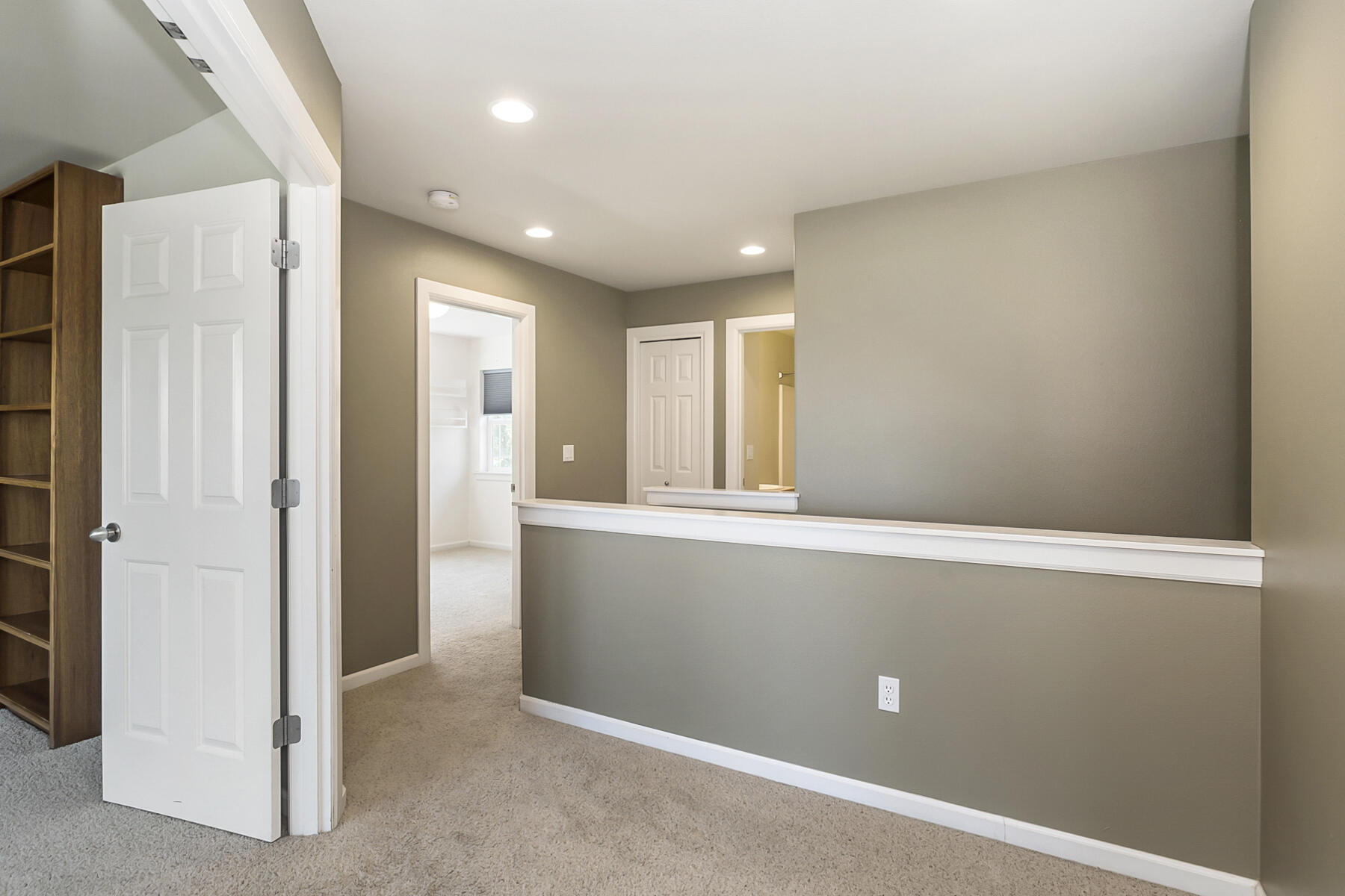 Quiet Canyon - Residential