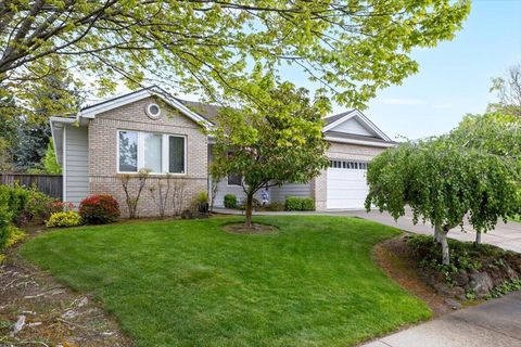Tiny photo for 747 Eastridge Drive, Medford, OR 97504 (MLS # 220220219)