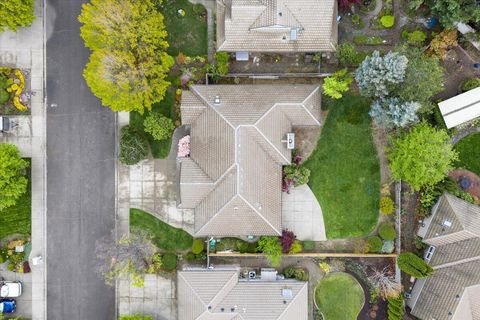 Tiny photo for 747 Eastridge Drive, Medford, OR 97504 (MLS # 220220219)