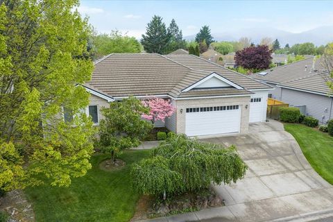 Tiny photo for 747 Eastridge Drive, Medford, OR 97504 (MLS # 220220219)