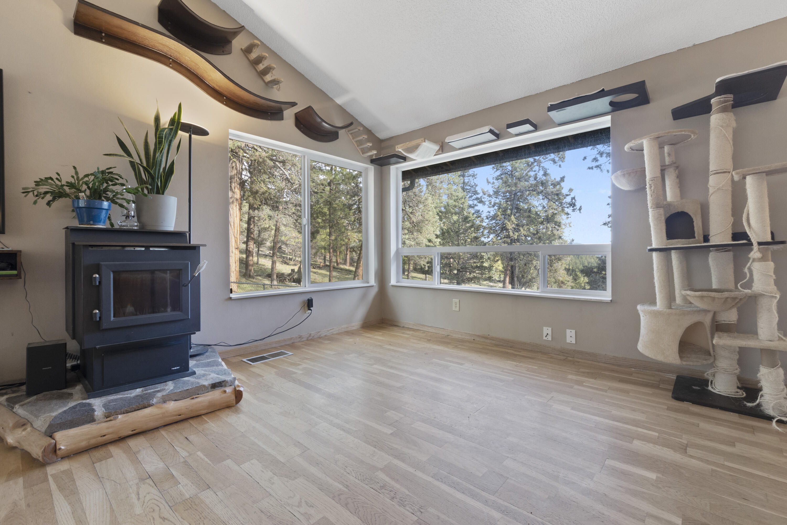 Klamath River Acres - Residential
