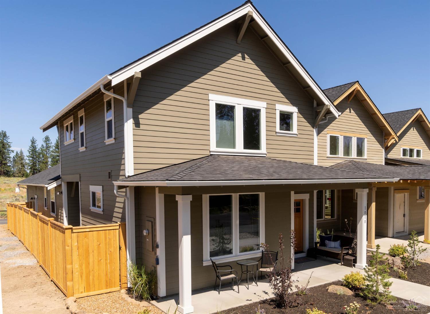 SaddleStone - Residential