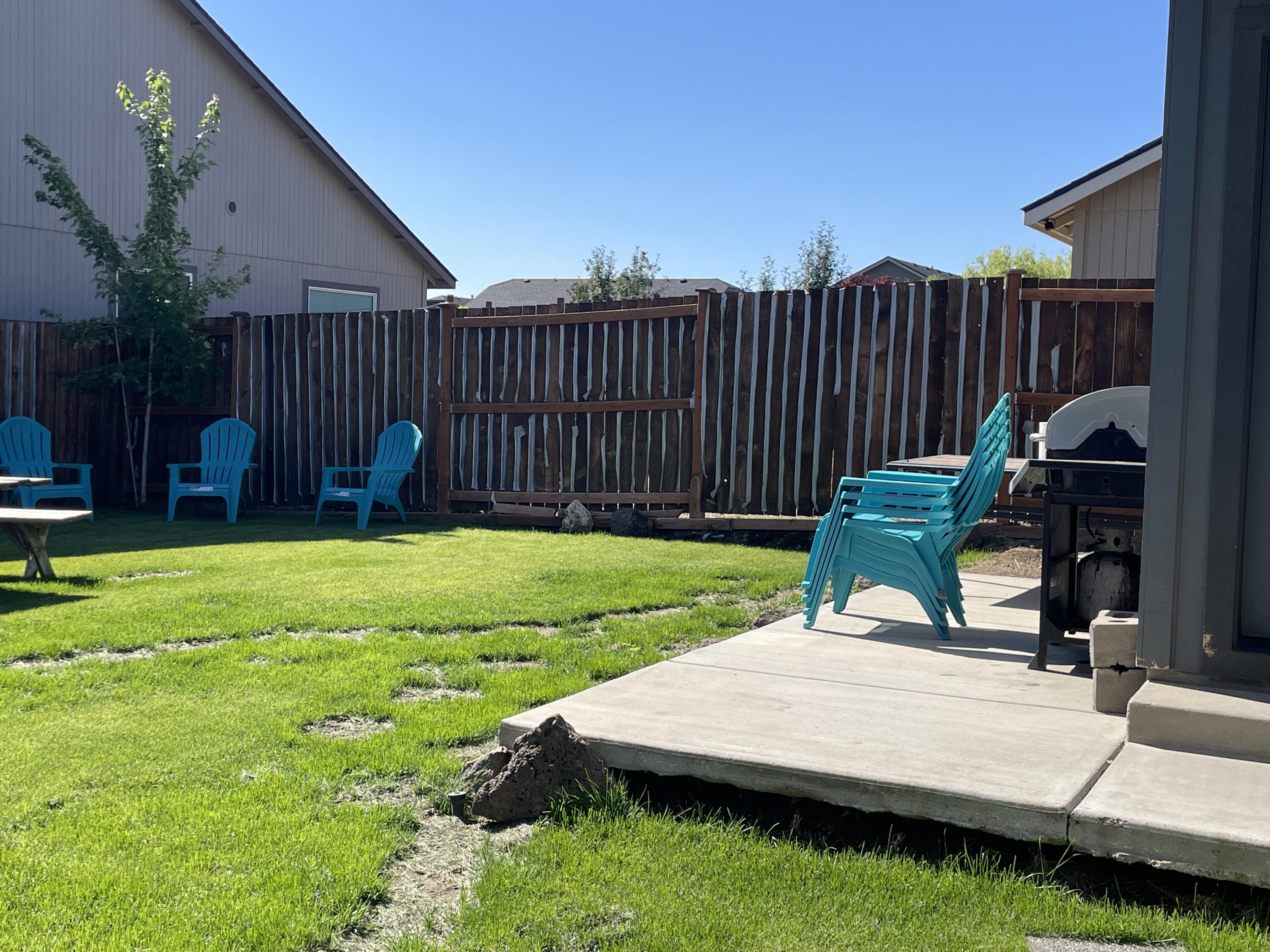 950 NW 26th Way
