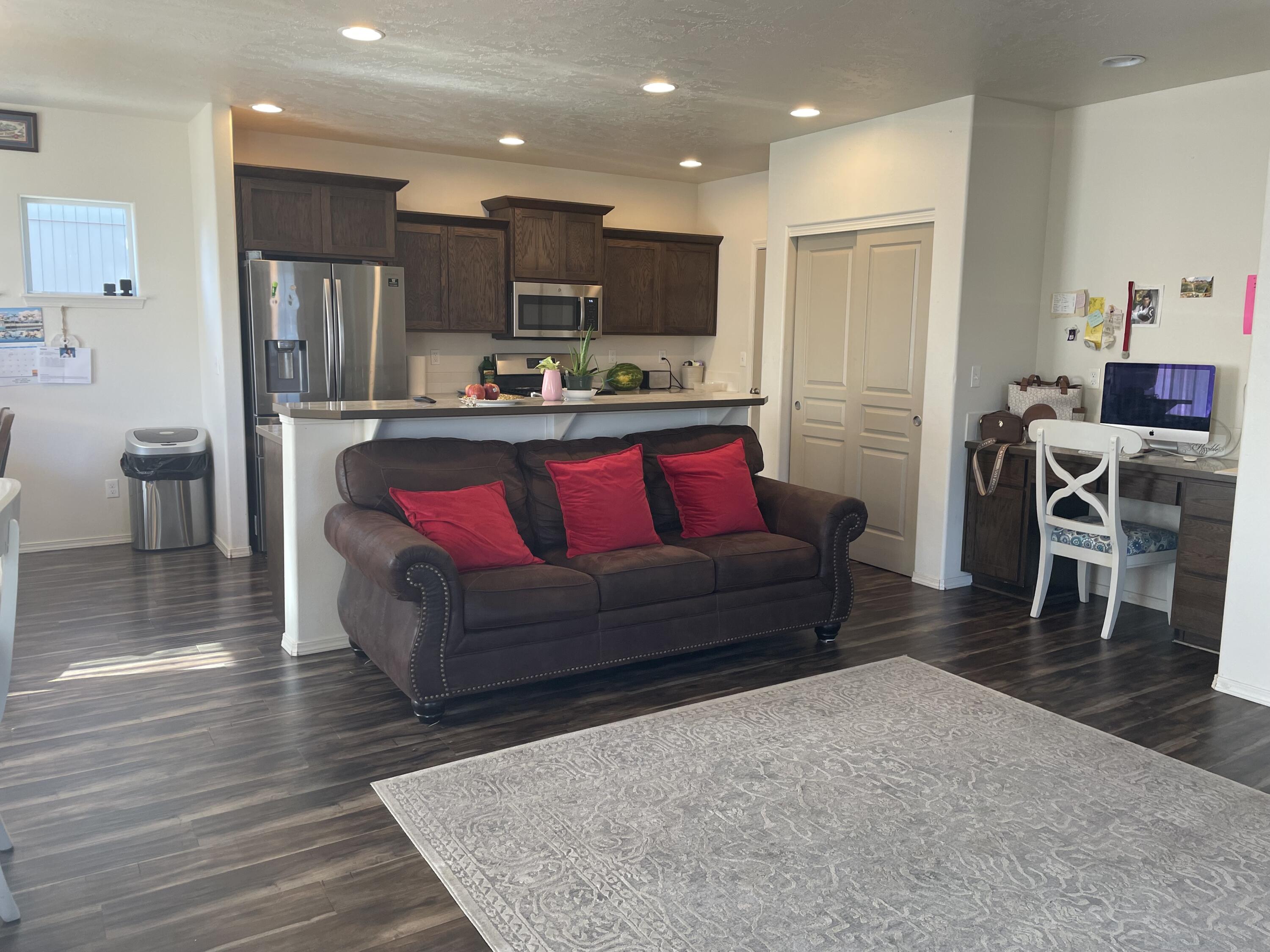 Maple Meadows - Residential