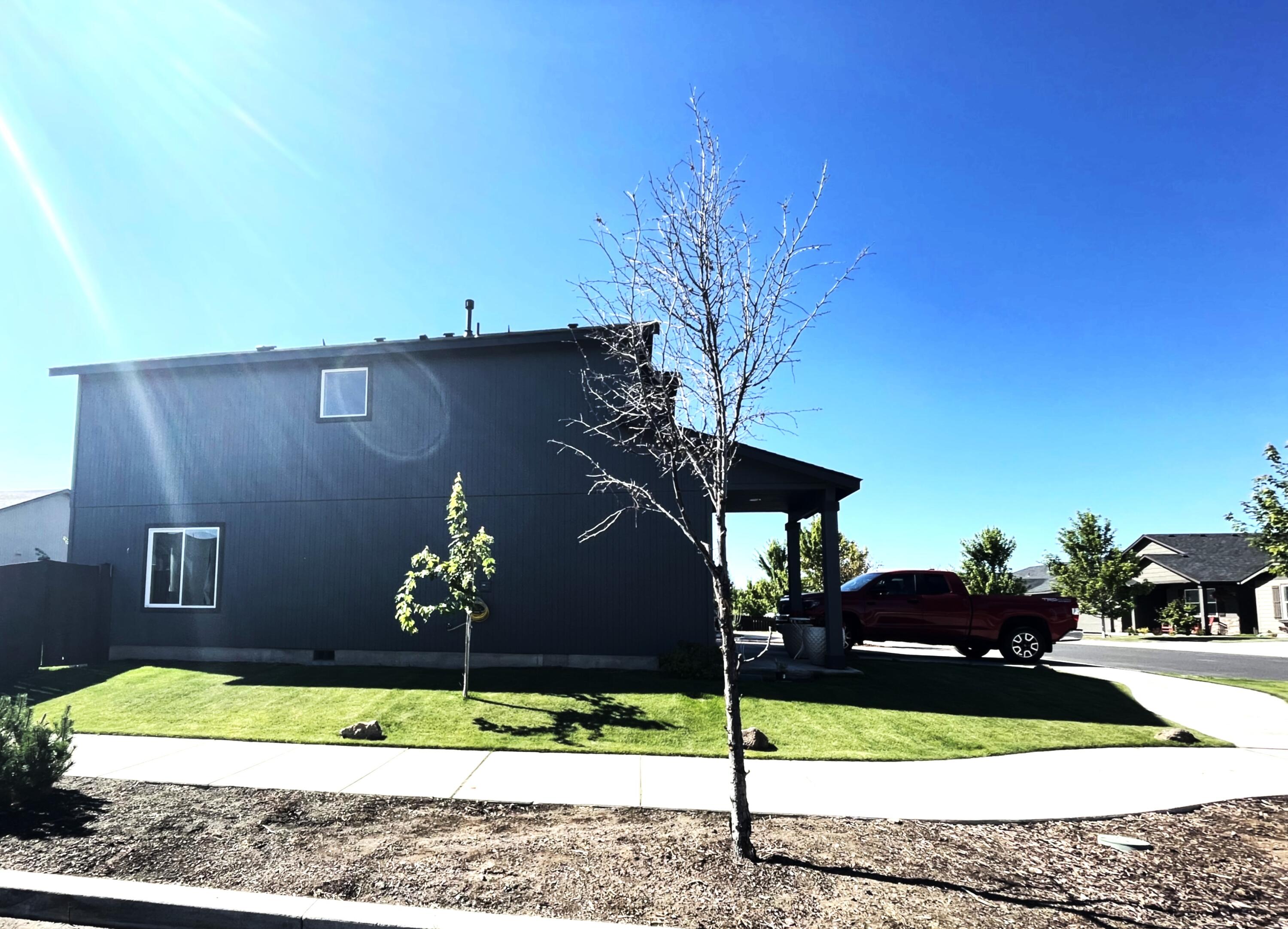 Maple Meadows - Residential