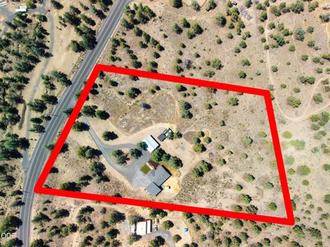 Tiny photo for 16248 SW Quail Road, Terrebonne, OR 97760 (MLS # 220225096)